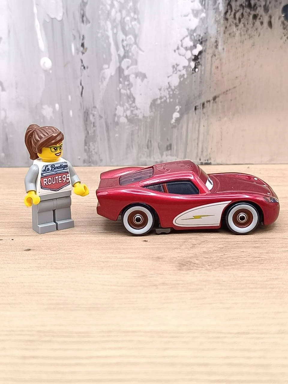 Coche Cars Flash McQueen - Juguete nuevo (CFS08) – photo 3